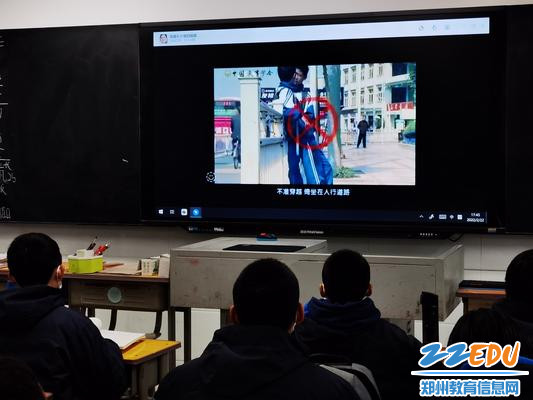 观看真实交通案例视频 观看真实交通案例视频