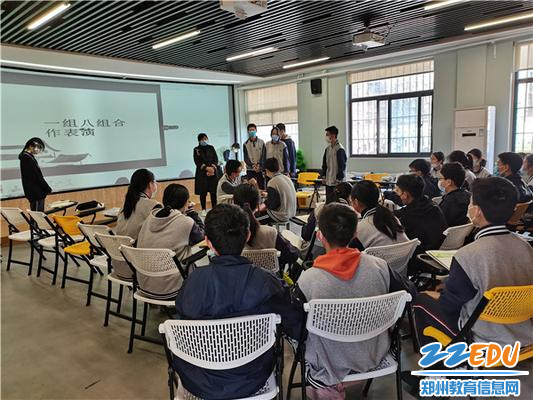 1边老师指导学生情境表演_副本 1边老师指导学生情境表演_副本