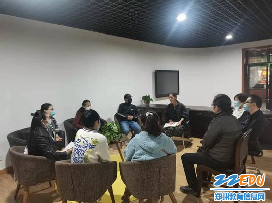 家长座谈 (2) 家长座谈 (2)