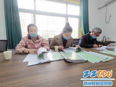 督察组专干查阅档案资料_调整大小 督察组专干查阅档案资料_调整大小