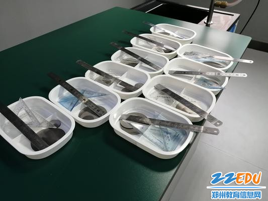 8实验室一角 8实验室一角