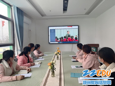 教师组观看现场_调整大小 教师组观看现场_调整大小