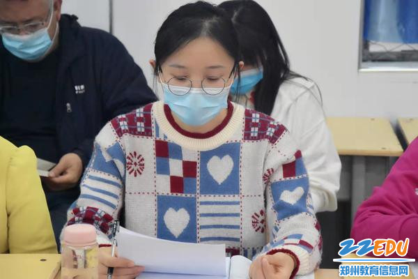 语文组李艳老师谈本组下一阶段安排