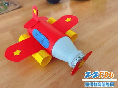 银山路小学学生”变废为宝“作品2_调整大小 银山路小学学生”变废为宝“作品2_调整大小