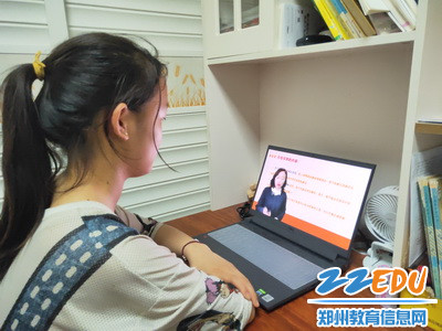 家长公益照片2_调整大小 家长公益照片2_调整大小