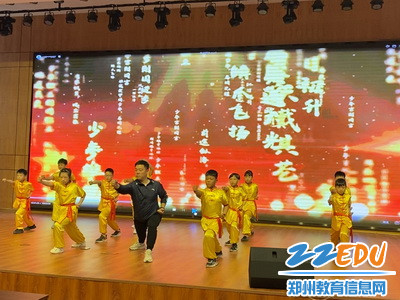 我是黄河少年武术社团_调整大小 我是黄河少年武术社团_调整大小