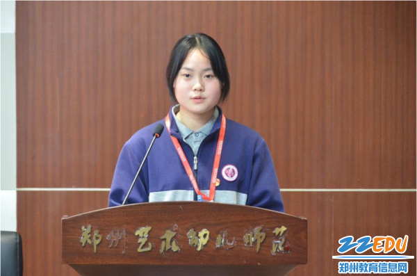 50号竞选选手进行团委会负责人竞选演讲答辩 50号竞选选手进行团委会负责人竞选演讲答辩