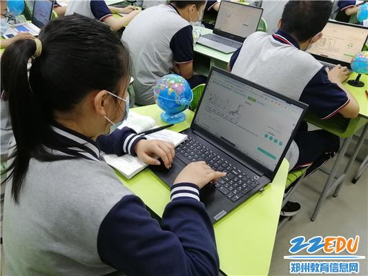 3学生完成课堂学习任务 3学生完成课堂学习任务
