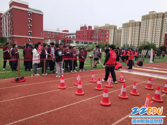 第二届游园会游戏精彩瞬间 第二届游园会游戏精彩瞬间