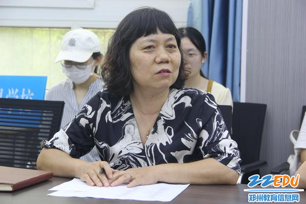 教务处主任朱烨讲话 教务处主任朱烨讲话