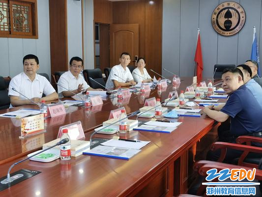 观看郑州八中省文明校园标兵专题片 观看郑州八中省文明校园标兵专题片