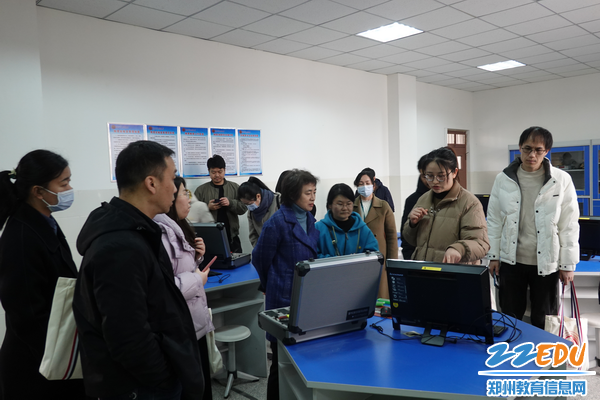 11_调整大小 11_调整大小