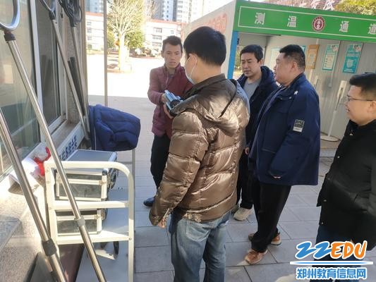 抓捕枪使用演练 抓捕枪使用演练