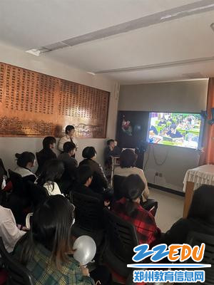 一起观看微视频《冠笄之礼》_副本 一起观看微视频《冠笄之礼》_副本