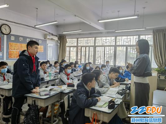 师生互动,交流分享 师生互动,交流分享