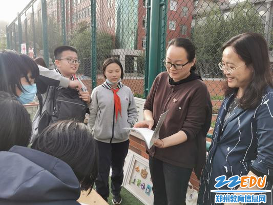 “围问”手工慢时光老师 “围问”手工慢时光老师