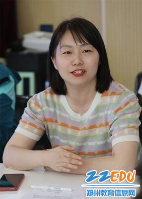 8.河南物流职业学院的老师安丽娟谈参会感受
