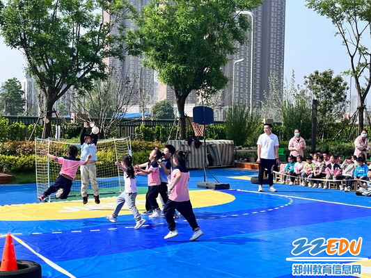 奋起_调整大小 奋起_调整大小