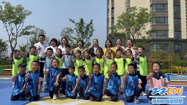 合影留念_调整大小 合影留念_调整大小