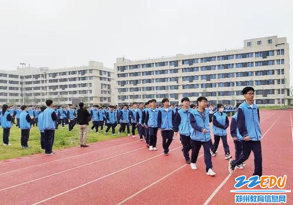 待高考,试锋芒 待高考,试锋芒