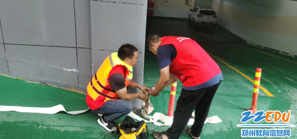 6检修地下室抽水装置 6检修地下室抽水装置