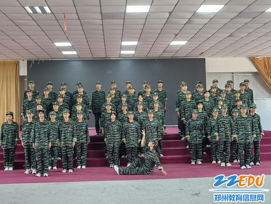 高一(3)班朗诵 高一(3)班朗诵