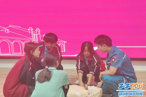 各班健康委员认真学习_副本 各班健康委员认真学习_副本