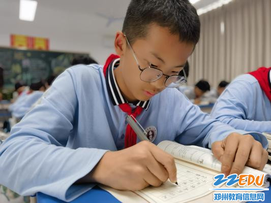 认真书写的你最美 认真书写的你最美