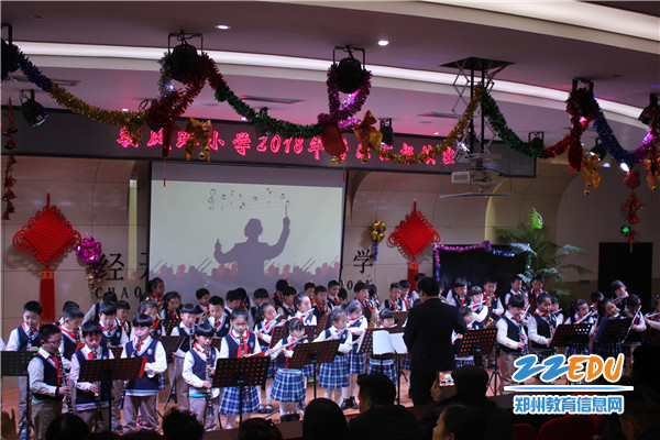 校园音乐会现场图片 3069582.jpg