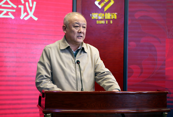 郑州市人民政府教育督导委员会副主任兼办公室主任、郑州市教育局党组书记、局长李陶然讲话。 郑州市人民政府教育督导委员会副主任兼办公室主任、郑州市教育局党组书记、局长李陶然讲话。