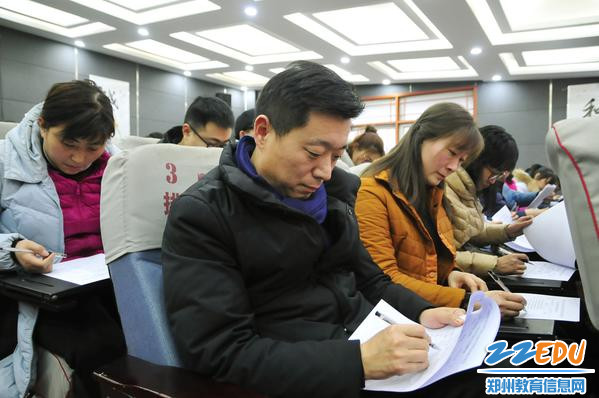 成绩都是奋斗出来的 郑州市科技工业学校领导