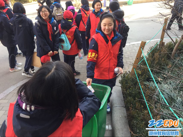 假期孩子去哪儿?郑州八中社会实践活动丰富多