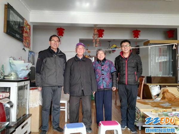 郑州市国防科技学校走访慰问离退休老干部和困