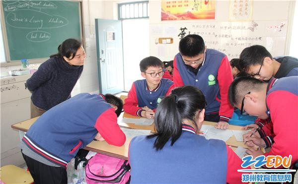 郑州市英语骨干教师培训展示课在51中举行