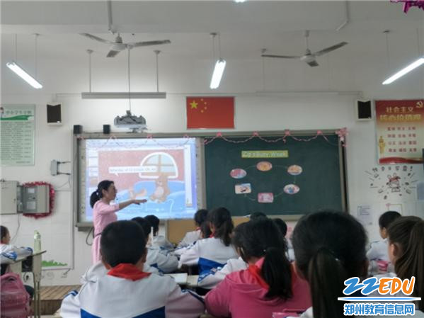 [高新] 教体局教研员到八一小学观课议课