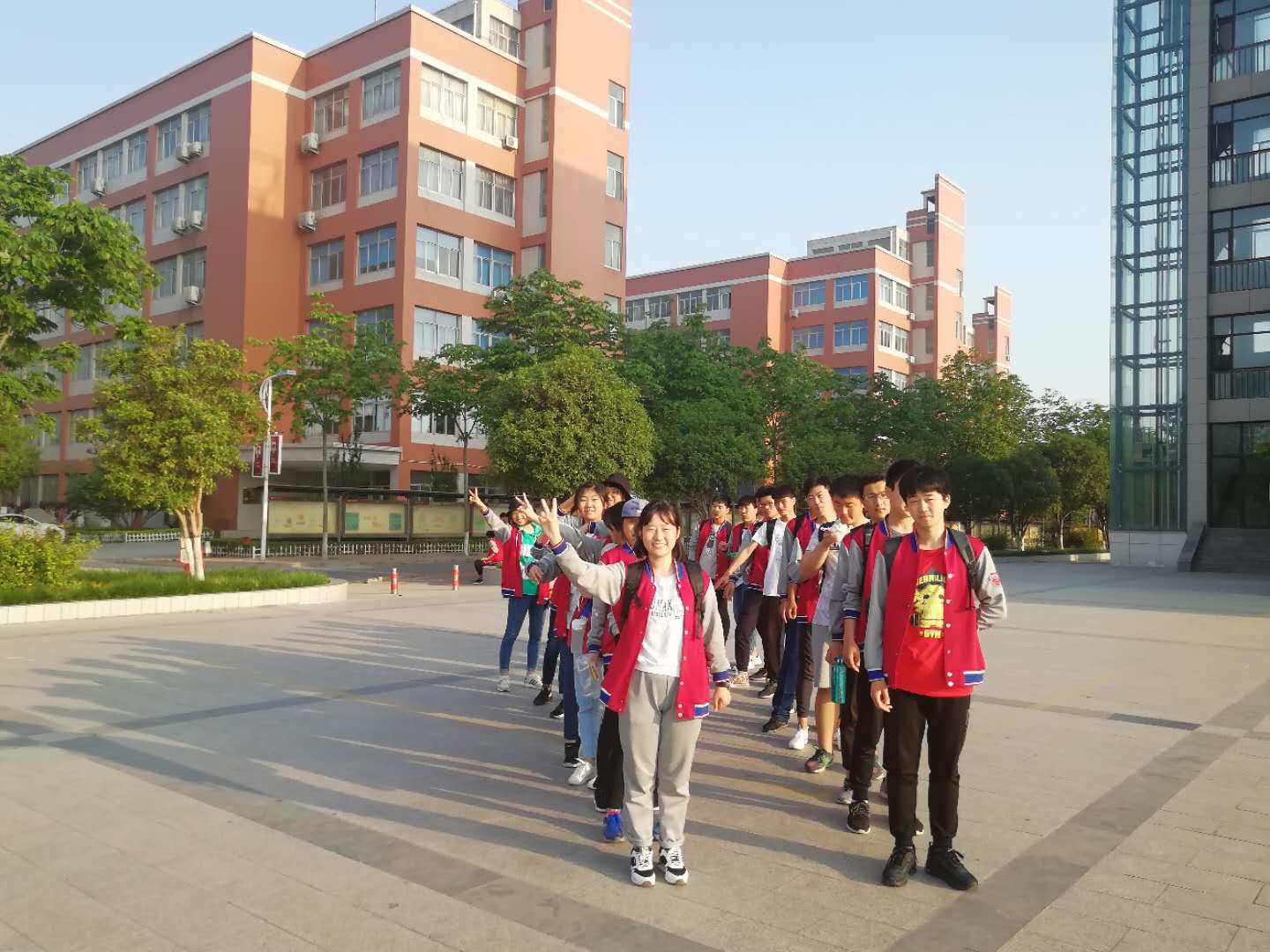 �к�չ�ġ���һ�� ֣��18����Ⱥ������Լ�������ջ���