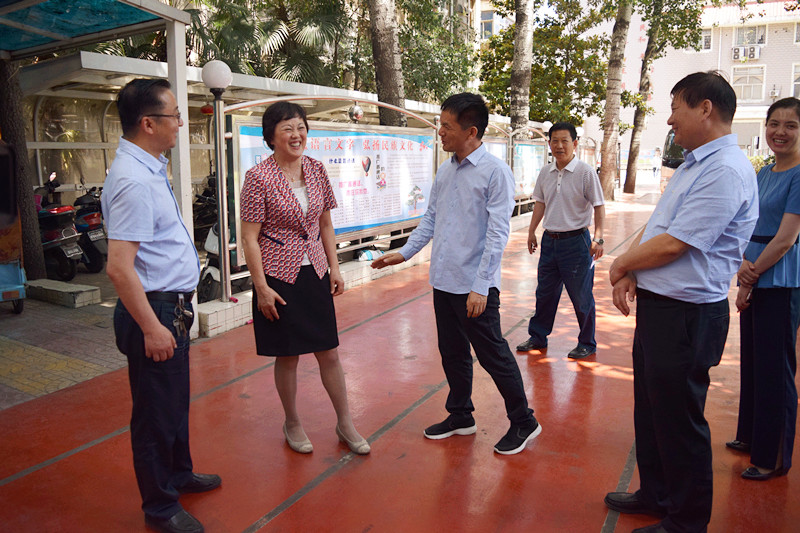 �߿�ǰϦ��֣���и��г�����һ���Ӳ�֣�����п���