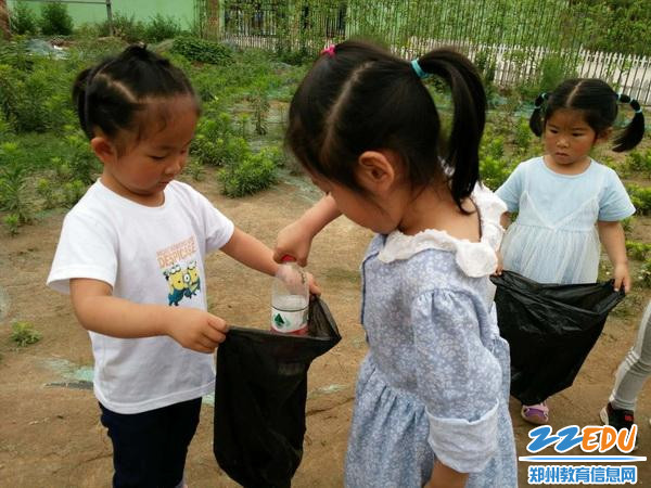 [惠济] 江山路街道办事处中心幼儿园开展世界