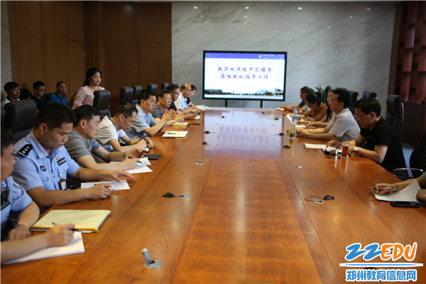 多部门齐聚郑州11中考点,现场办公确保平安高考