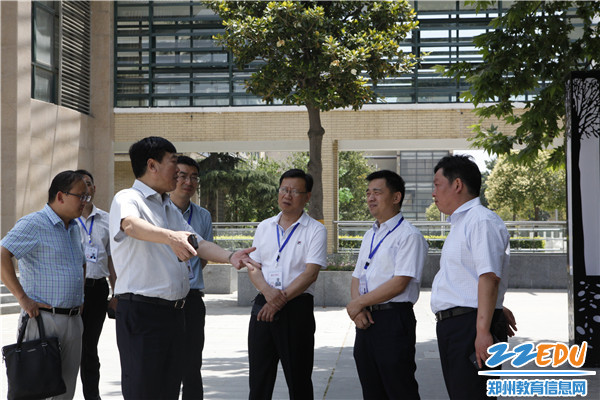 多部门齐聚郑州11中考点,现场办公确保平安高考