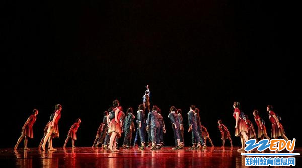 郑州47中舞蹈团作品《渠 • 念》荣获全国第五届“荷花少年”舞蹈展演金奖