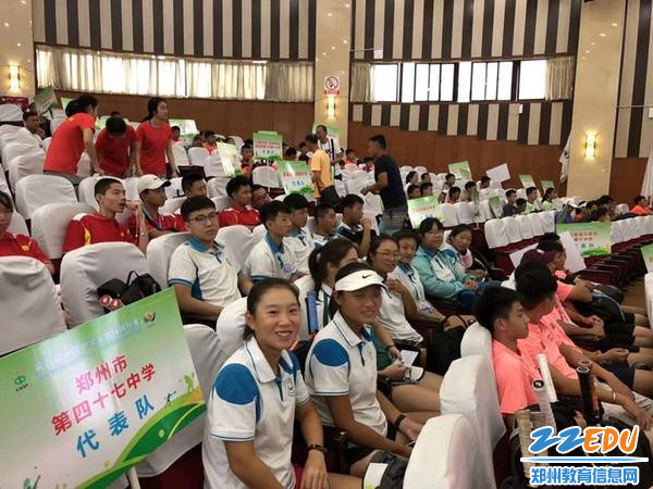 郑州47中网球队成绩突出，表现优异
