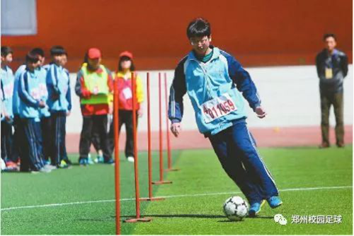 3.27 中招体育考试倒计时，让我们来复习一遍足球该怎么考420