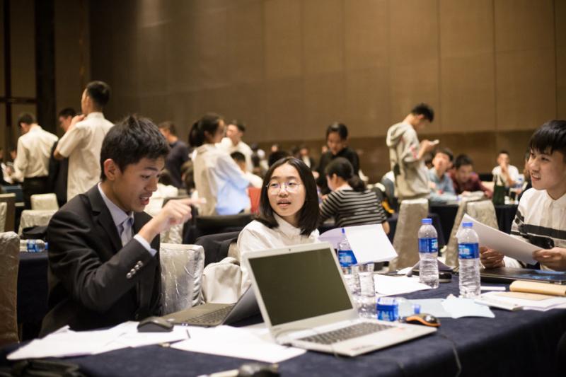 15 “第四届河南省商业模拟挑战赛”获得团队奖项