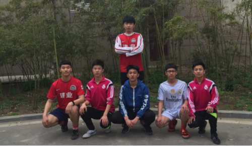 2019.5.25 一人，一队，一片星空。郑州市第十九中学永不独行的足球之路737