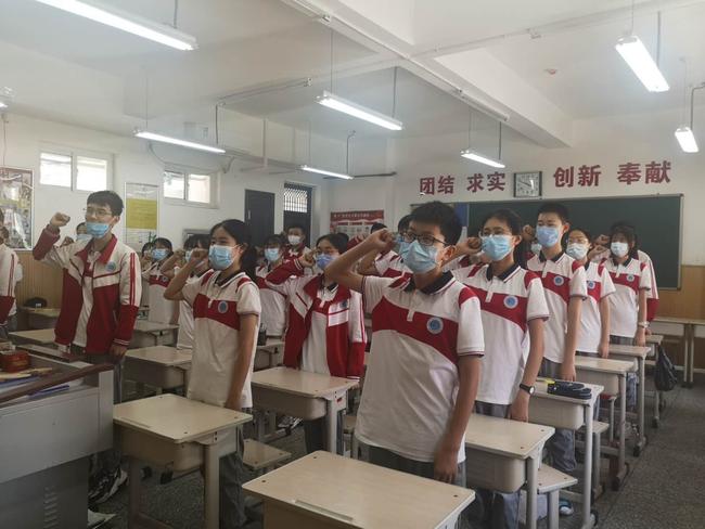 郑州市管城回族区外国语学校开展预防未成年人溺水专题活动