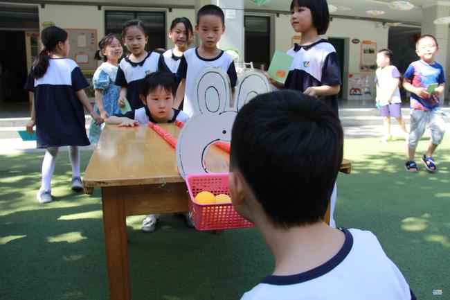 郑州市实验幼儿园“童心颂祖国 欢乐庆六一”活动之欢乐游园会