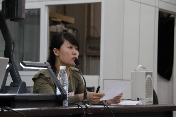 课堂观察小组王金凤老师进行观察反馈