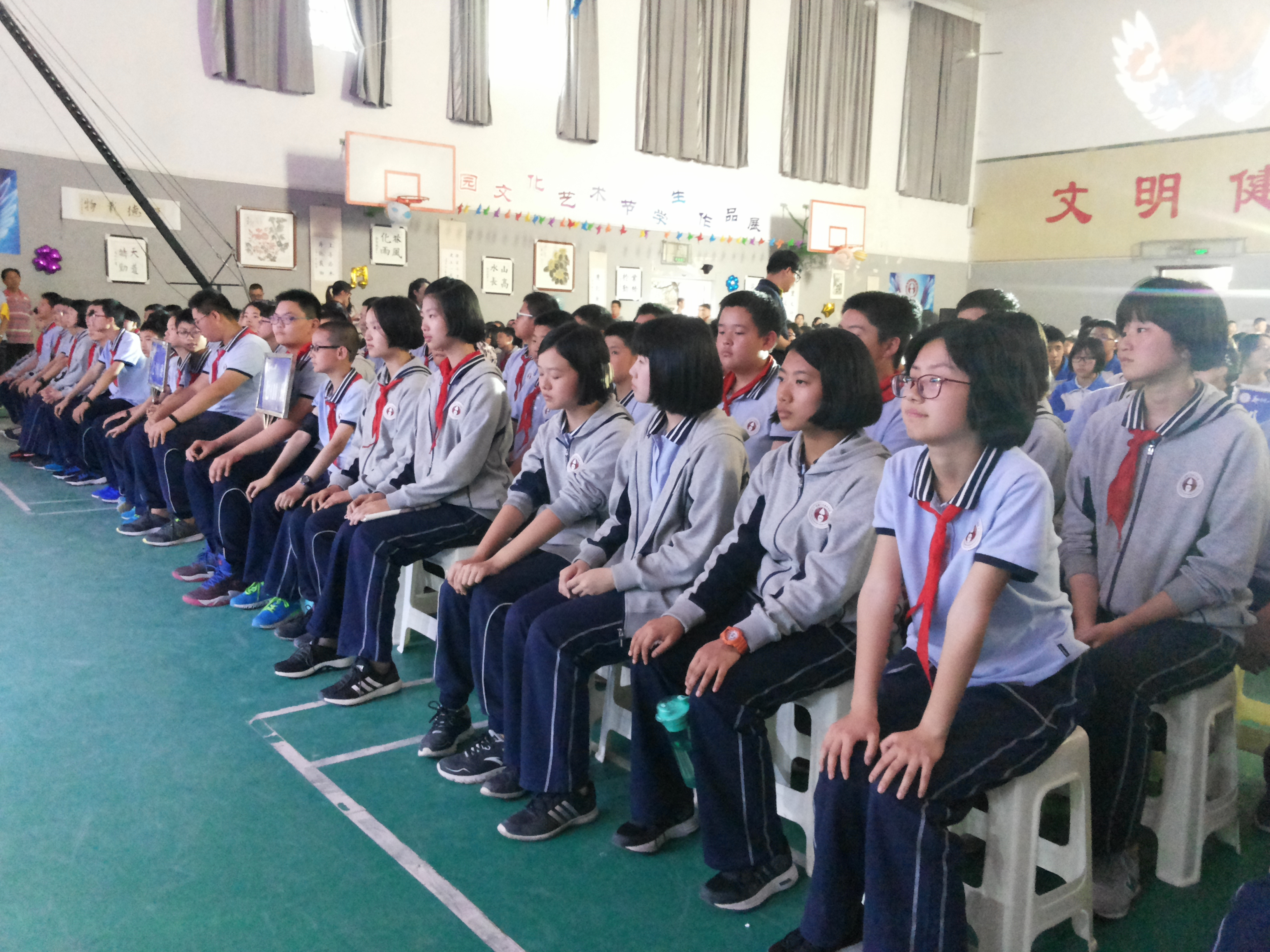 郑州八中2017校园文化艺术节展演异彩纷呈--新闻中心