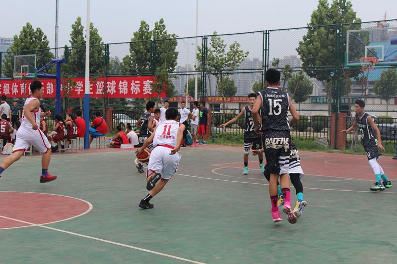 传统项目学校国家级体育俱乐部中小学生篮球锦标赛在郑州101中学举行